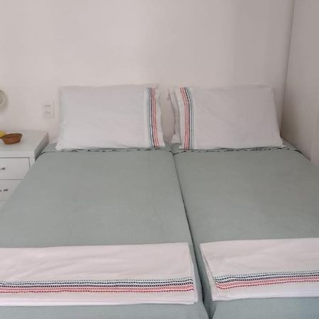Apartamento Em Copacabana - Rua Bolivar - 2 Quartos - Excelente Localizacao Rio de Janeiro Exterior photo